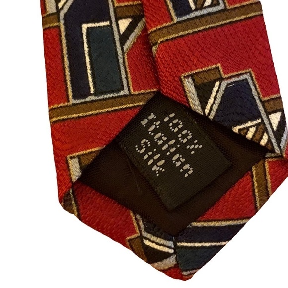 LOUIS Feraud Red and Black Geometric Print Tie - Picture 4 of 4